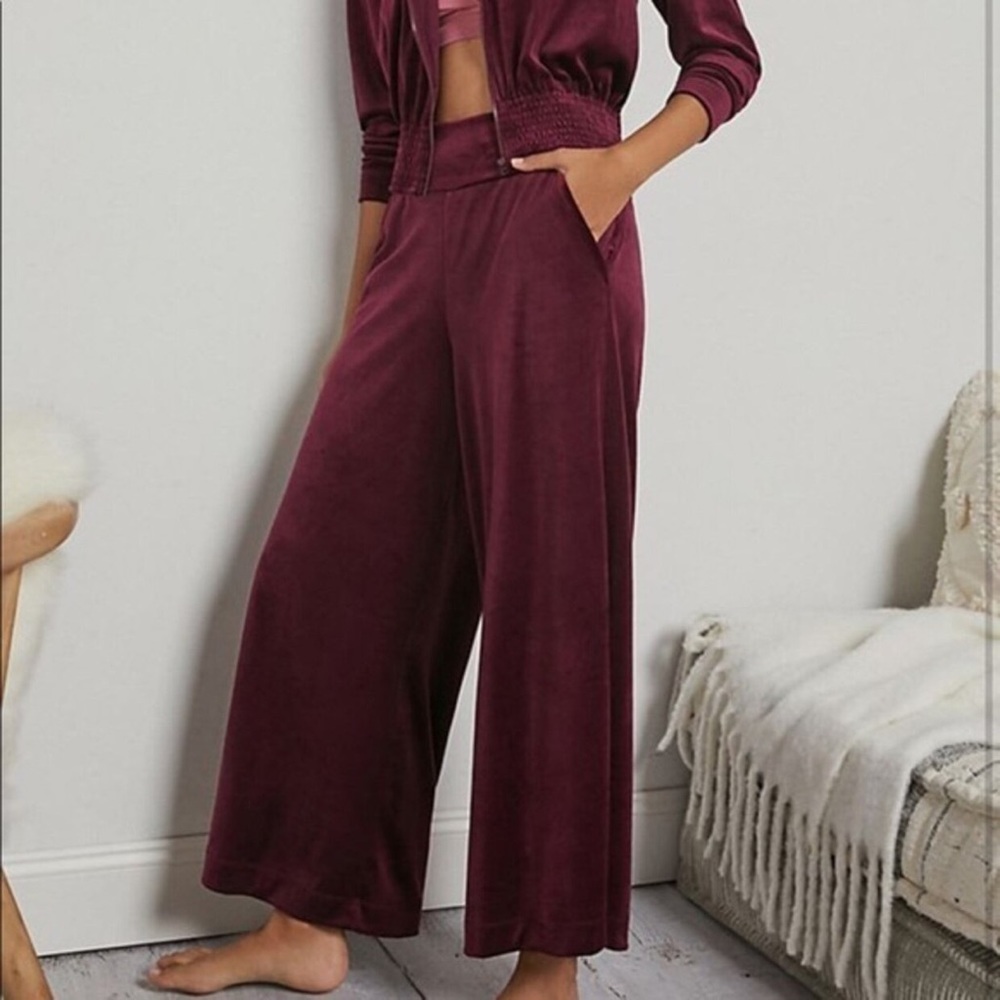 NWT Anthropologie Magenta Velvet Wide-Leg Pants
